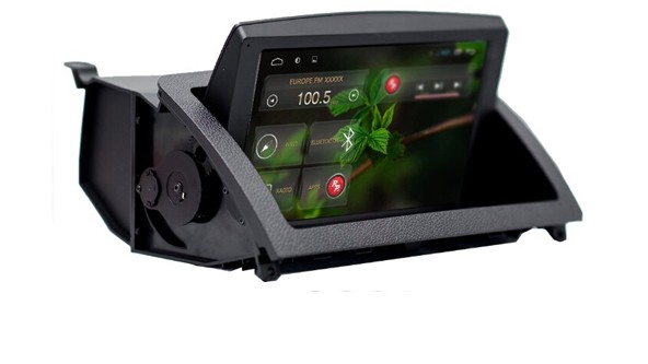 Заменитель оригинальной магнитолы