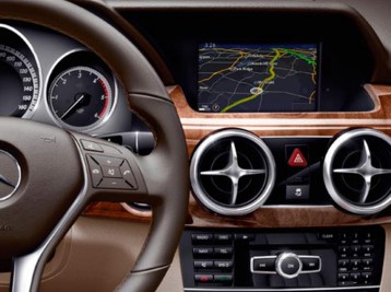 Музыка с USB и карт памяти SD