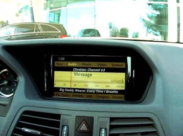 Возможность проигрывать музыку с USB