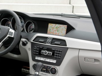 GPS навигация для Mercedes-Benz C-Сlass (W204)
